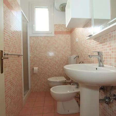 فيلة Alfa Apartmerts *